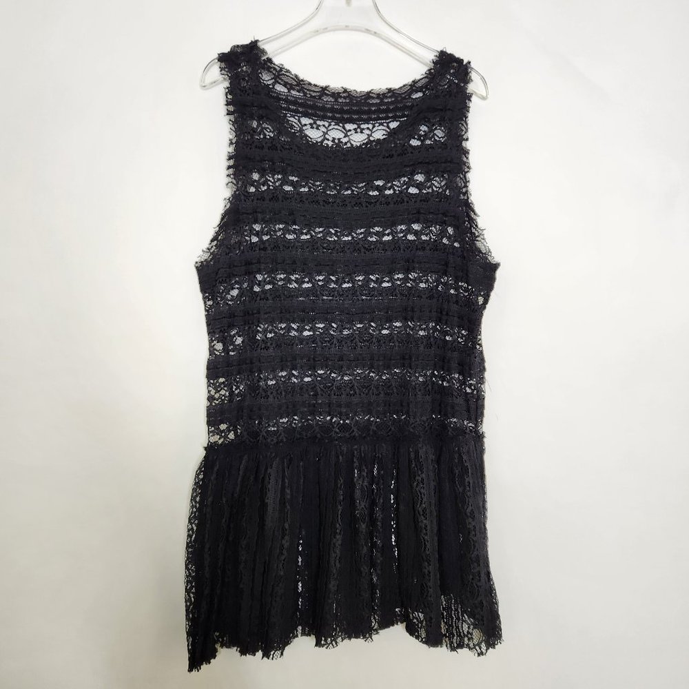 Winter Lennon Stretch Lace Peplum Large Raw Edge Sleeveless